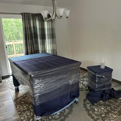 Peak Movers crew handling a move in the Madison Area area
